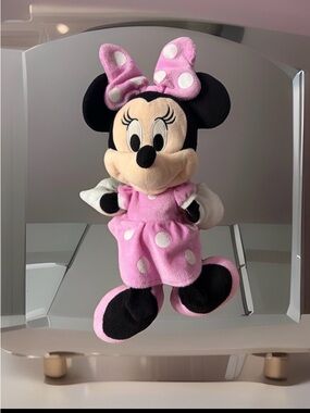Minnie Mouse Pink Polka Dot Plush Toy - crinkle bow Disney 18”